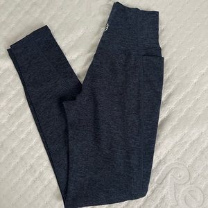 NWT Ptula Bare Pocket Leggings Medium 25”